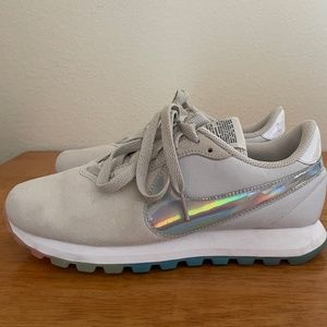 Like New NIKE Pre Love OX Rainbow Sz 7.5